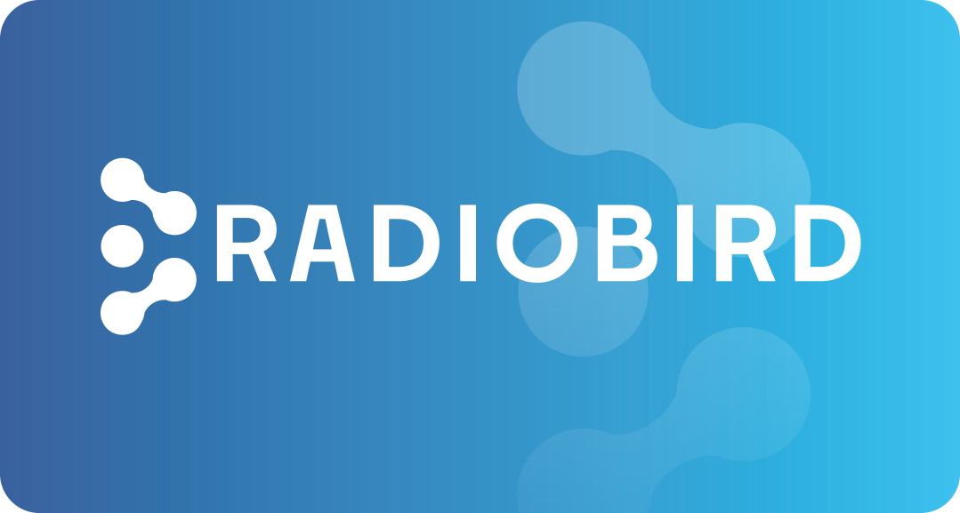 Radiobird-logo Logo van Radiobird – online radiotelefonietraining voor vliegscholen en opleiders